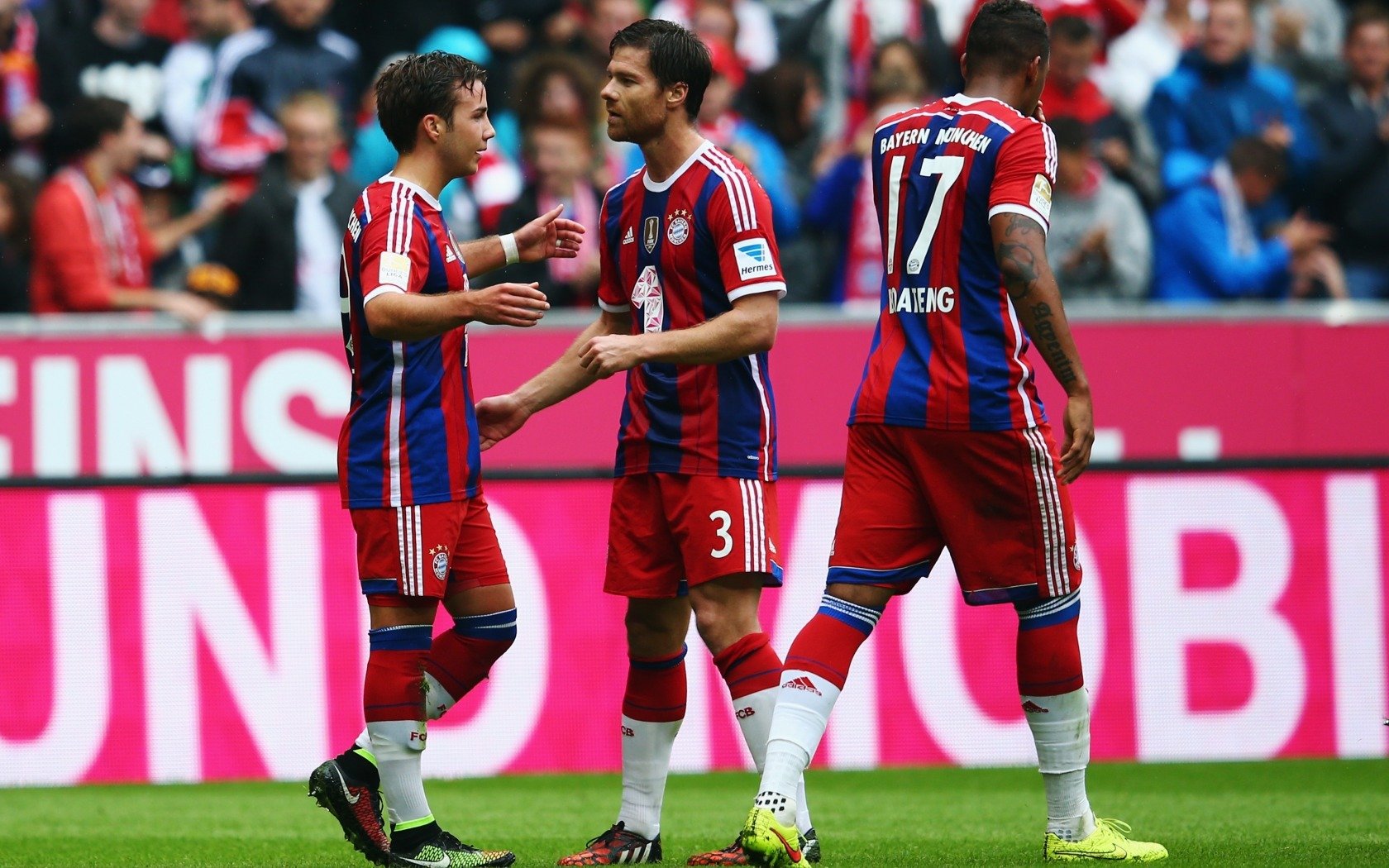 官方娱乐平台-新星崛起与巨星闪耀，一夜之间的足球传承，一夜之间的足球传承，新星崛起与巨星闪耀
